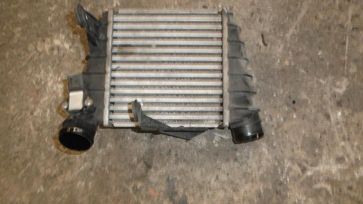 A vendre intercooleur 1400TDI, Auto-onderdelen, Motor en Toebehoren, Volkswagen, Gebruikt, Ophalen
