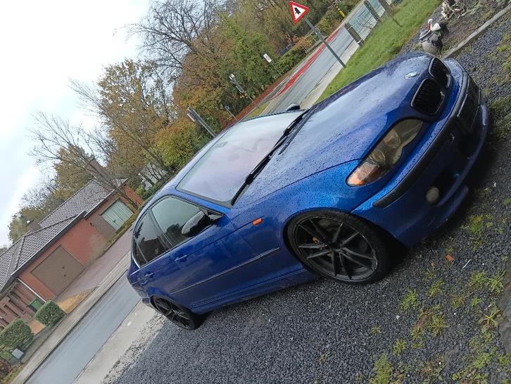 Bmw 330i E46 v6 automaat, Auto's, BMW, Bedrijf, Te koop, 3 Reeks, Benzine, Euro 4, Berline, 4 deurs, Automaat, Blauw, Zwart, Leder