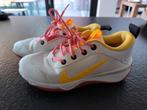 Sportschoenen Nike maat 35, 5, Sport en Fitness, Nike, Overige typen, Ophalen of Verzenden, Zo goed als nieuw