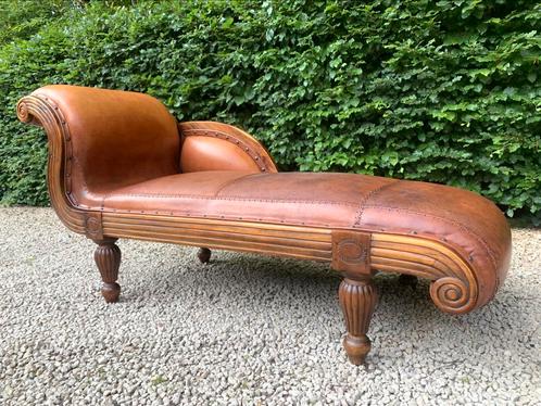 Antiek Zweeds Chaise longue leder & Walnoot 1890, Antiek en Kunst, Antiek | Meubels | Stoelen en Sofa's, Ophalen