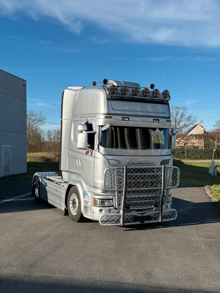 Scania r580 euro6, Auto's, Vrachtwagens, Bedrijf, Scania, Diesel, Euro 6, 2 deurs, Zilver of Grijs, Leder, BTW verrekenbaar, Ophalen