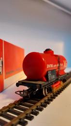 Lot 12 - Jouef 6495 B tankwagon  & spoorveger, Hobby en Vrije tijd, Modeltreinen | H0, Ophalen of Verzenden, Gebruikt, Wagon, Jouef
