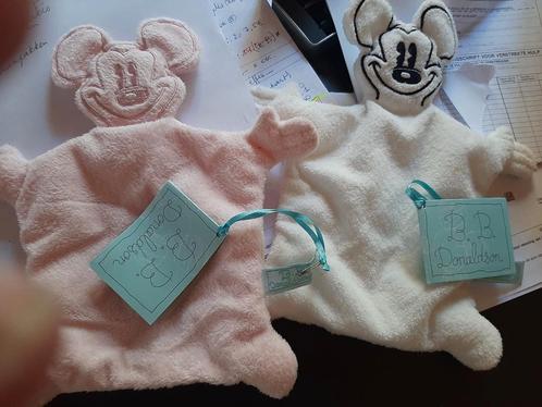 Nouveau jouet Mickey super doux emblématique de LaBei DONALD, Enfants & Bébés, Cadeaux d'accouchement & Assiettes de naissance