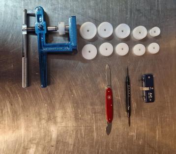 Horloge reparatie  beschikbaar voor biedingen