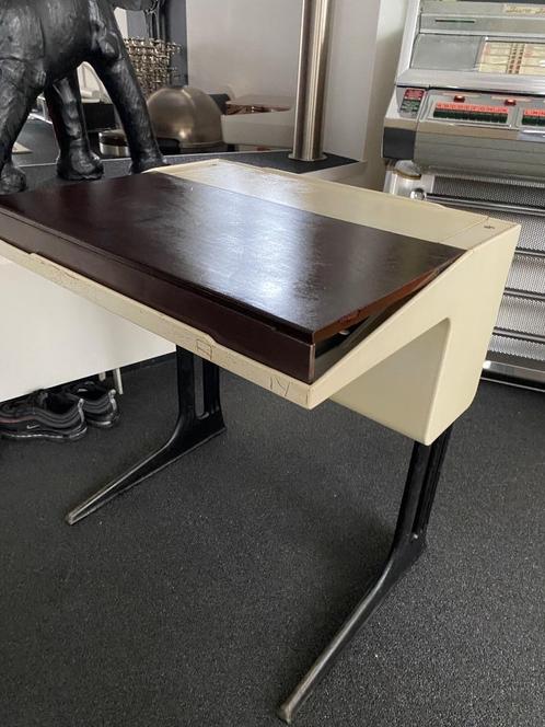 Vintage luigi Collani desk, Huis en Inrichting, Bureaus, Bureau, Ophalen