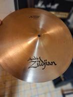Zildjian Avedis 16" medium crash, Muziek en Instrumenten, Drumstellen en Slagwerk, Ophalen of Verzenden