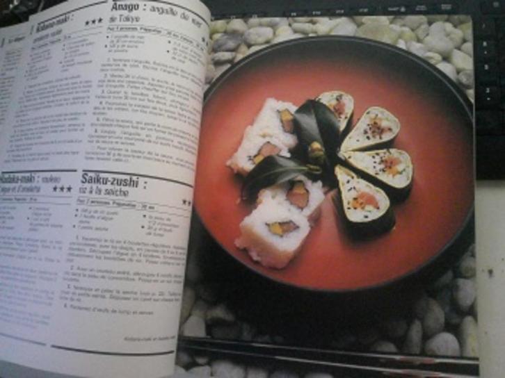 Livre de recettes japonaises  c neuf 6€, Boeken, Kookboeken, Zo goed als nieuw, Voorgerechten en Soepen, Hoofdgerechten, Tapas, Hapjes en Dim Sum
