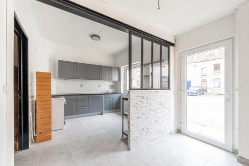 Maison à Rouvroy - Lamorteau, 4 chambres, Immo, Huizen en Appartementen te koop, Vrijstaande woning, D