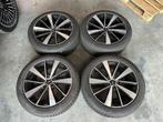 Continental Winterbanden met Polestar velg 245/45 R19 V XL, Winterbanden, Band(en), Personenwagen, Ophalen