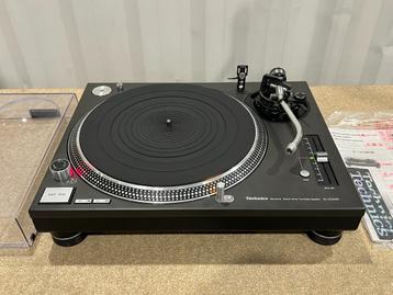 Technics SL-1210M3D + stofkap uit privécollectie beschikbaar voor biedingen