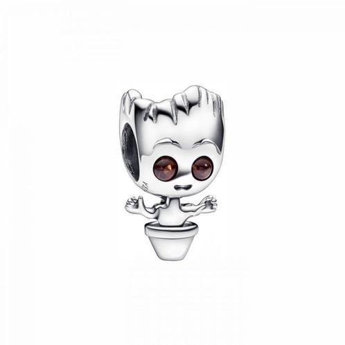 Pandora Nieuwe Marvel Groot bedel in Perfecte Nieuwe staat, Handtassen en Accessoires, Bedels, Nieuw, Pandora, Zilver, 1 bedel