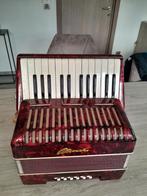 Accordeon te koop, Ophalen