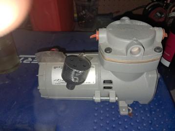 Compressor 12 volt, Enlèvement, Comme neuf