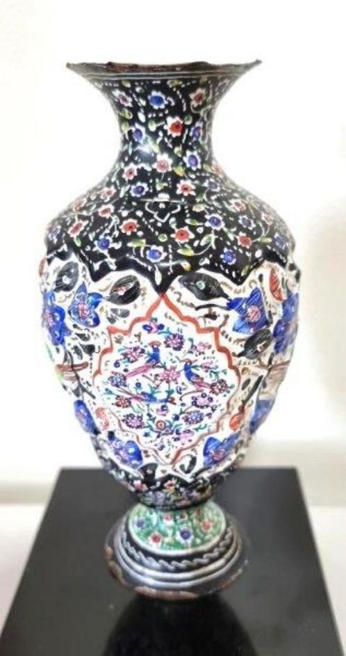 Emaille vaasje uit Perzie., Antiek en Kunst, Curiosa en Brocante, Ophalen of Verzenden