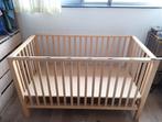 Houten babybox/babybedje 70x140cm, Ophalen, Zo goed als nieuw, Rechthoekig, In hoogte verstelbaar