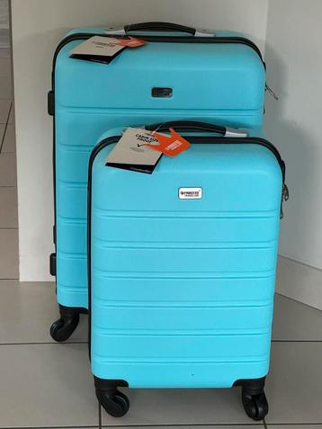 Lot de 2 valises Princess Traveller Aqua 55 et 65 cm NEUVES