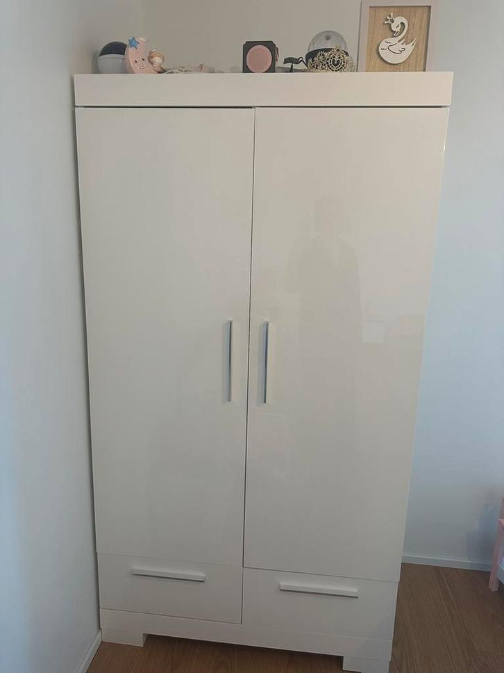 Kinderkamer: kleerkast + commode, Kinderen en Baby's, Kinderkamer | Commodes en Kasten, Gebruikt, Commode, 105 cm of meer, 75 tot 100 cm