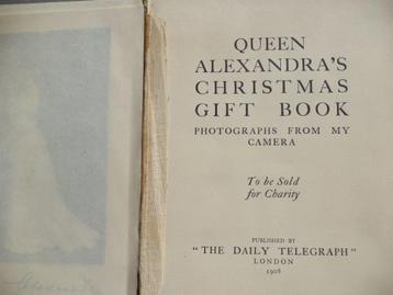 1908 ALBUM Queen Alexandra's Christmas Gift Book Photographs beschikbaar voor biedingen