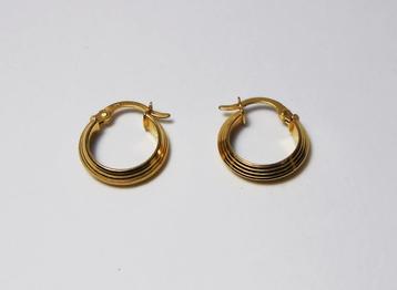 Ronde gouden oorbellen   beschikbaar voor biedingen