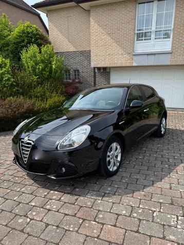 Alfa Romeo Giulietta 1,4 TB, Auto's, Voorwielaandrijving, Euro 5, Stof, 4 cilinders