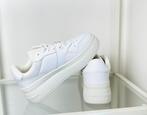 Sneakers blanches Tommy Hilfiger, Vêtements | Femmes, Chaussures, Neuf, Enlèvement ou Envoi, Sneakers et Baskets, Blanc