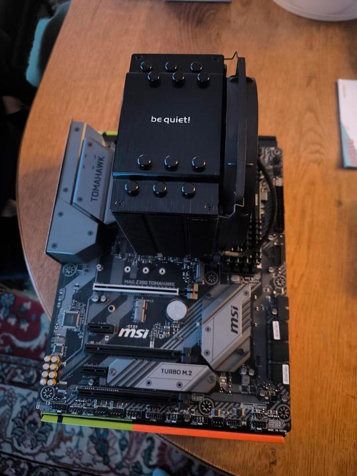 I5 9600k met koeler + systemboard + 32gb ddr4, Computers en Software, Processors, Ophalen