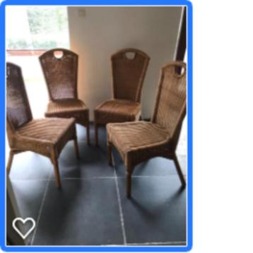 Set van 4 rieten stoelen