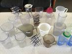 20 tal plastieken maatbekers groot en klein, Ophalen of Verzenden, Zo goed als nieuw