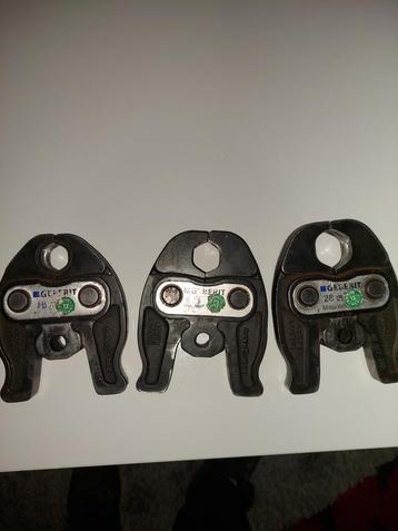Geberit persbeken mapres M 18,M22,M28 beschikbaar voor biedingen