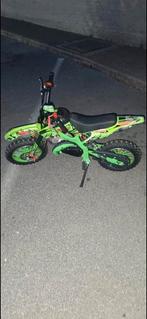 Te koop nog nieuw 1xgebruikt  mijn Zoon is 7 jaar, Fietsen en Brommers, Ophalen of Verzenden, Zo goed als nieuw
