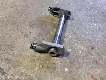 Achteras as kettingspanners 749 999 beschikbaar voor biedingen