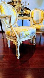 Louis XVI 2 zetels in zijde afgewerkt met bladgoud, Antiek en Kunst, Ophalen