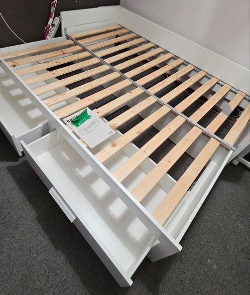IKEA BRIMNES opvouwbaar bed, Huis en Inrichting, Slaapkamer | Bedden, Gebruikt, Hout, Ophalen