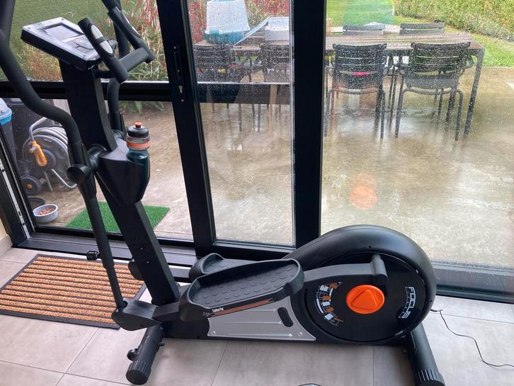 Crosstrainer focus fitness fox5 iplus, Sport en Fitness, Fitnessapparatuur, Zo goed als nieuw, Crosstrainer, Ophalen