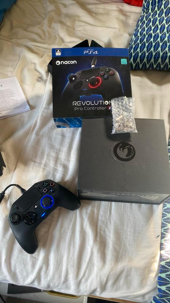 PS4-5/Pc compatible controller, Games en Spelcomputers, Spelcomputers | Overige Accessoires, Zo goed als nieuw, Ophalen