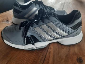 Adidas Tennis P.46 beschikbaar voor biedingen