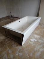 GRATIS Zeer ruim bad, Ophalen, Zo goed als nieuw, Bad