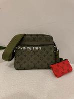 Louis Vuitton Green Monogram Trio Messenger Bag, Handtassen en Accessoires, Tassen | Schoudertassen, Ophalen, Nieuw, Groen