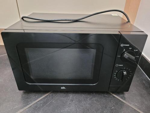Microgolfoven OK, Elektronische apparatuur, Microgolfovens, Zo goed als nieuw, Vrijstaand, Microgolfoven, Minder dan 45 cm, Draaiplateau
