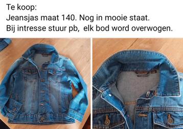 Jongens jas 134/140 beschikbaar voor biedingen
