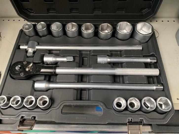 Coffret de racagnac poids lourd 21 pièces KRAFTMULLER, Autos : Divers, Outils de voiture, Neuf, Enlèvement