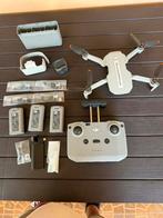 Dji mini 2 fly more set, 5 vlieguren, compleet met tas 3 bat, Ophalen of Verzenden, Zo goed als nieuw, Drone met camera