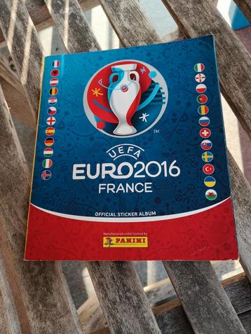 Panini album EURO 2016: volledig met alle 16 cola stickers beschikbaar voor biedingen