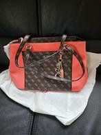 GUESS handtas, Ophalen, Handtas