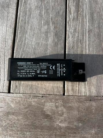 Transfo van 220v naar 12 v, Enlèvement