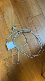 Apple laptop oplader, Computers en Software, Ophalen, Zo goed als nieuw