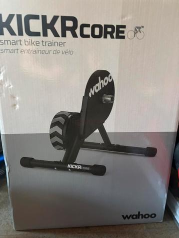 Fietsrollen kickr core v2  beschikbaar voor biedingen