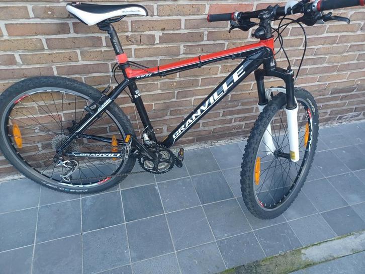 Granville mountainbike in goede staat, Vélos & Vélomoteurs, Vélos | Garçons, Utilisé, 26 pouces ou plus, Vitesses, Enlèvement