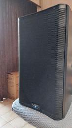 Gezocht 1 paar QSC K12.2  speakers met hoezen., Zo goed als nieuw, 120 watt of meer, Front, Rear of Stereo speakers, Ophalen