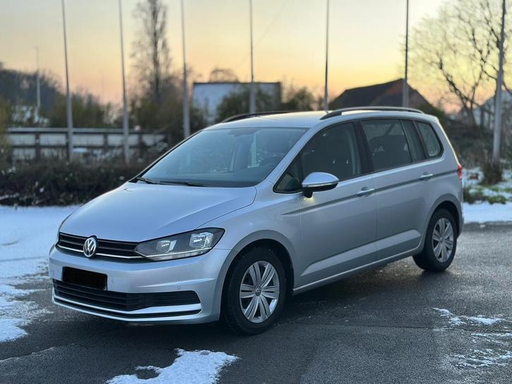 Volkswagen Touran Benzine/7 plaatsen/Gekeurd, Autos, Volkswagen, Entreprise, Achat, Touran, Caméra de recul, Essence, Euro 6, Enlèvement